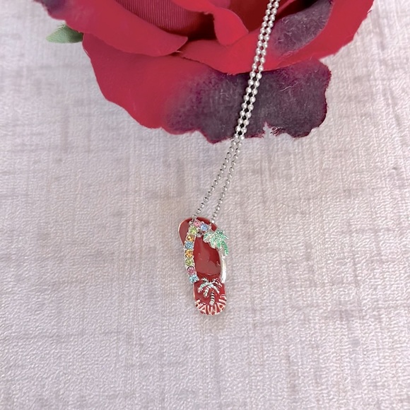 Hawaii Multi-Color Rhinestone & Palm Trees Flip Flop 🩴 Necklace - Picture 2 of 3